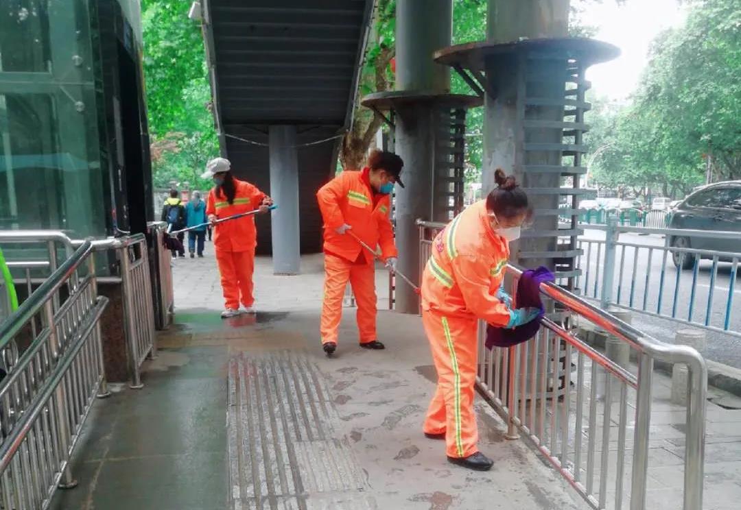 五一节前大扫除，BG大游为您创造整洁优美的节日环境 
